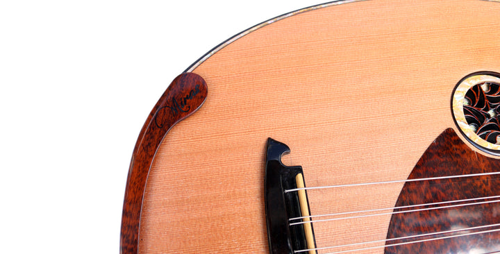 Miras Masterpiece Snakewood Arabic Oud